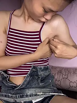 siting00 online show from April 22, 1:56 pm