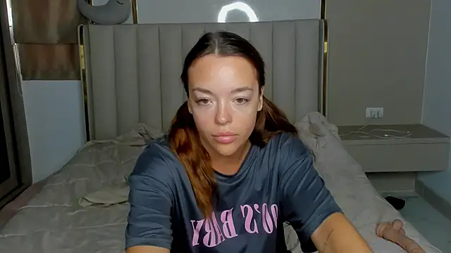 stellaa quenn online show from April 23, 12:12 am