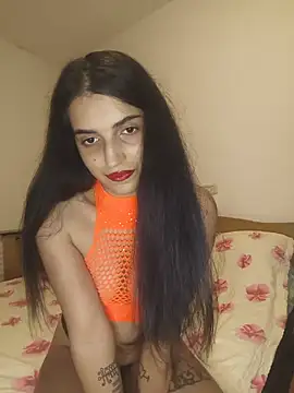 Snapshot of SoniaMoonnnnn chatting on May 21, 8:49 pm SoniaMoonnnnn online show from May 21, 8:49 pm