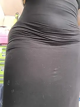  luisaeliza  online show from June 13, 10:08 pm