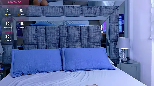 Samantha Mont online show from March 18, 3:59 pm