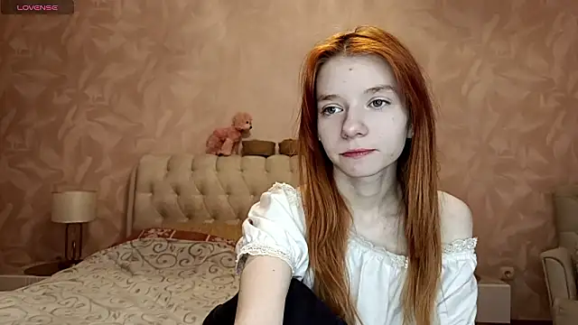 TarynPalek online show from February 25, 6:23 am