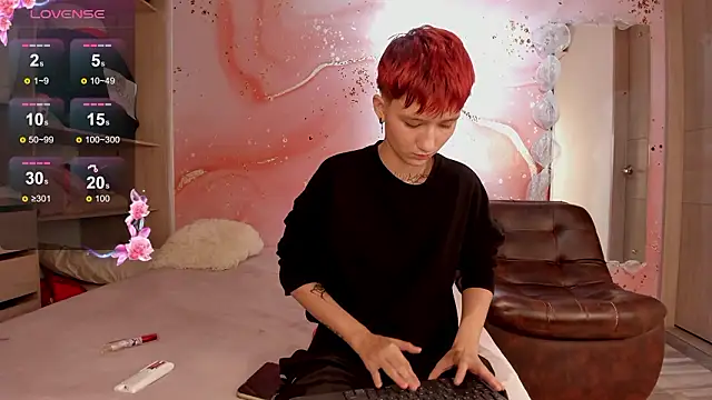 Snapshot of Jessi_Rosse chatting on February 17, 8:26 pm Jessi Rosse online show from February 17, 8:26 pm