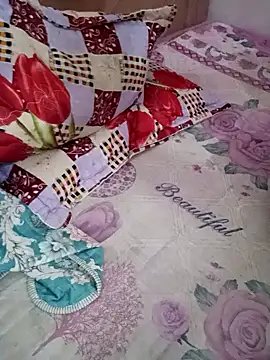 neyney110 online show from April 22, 9:27 pm