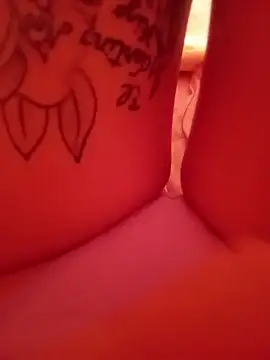 keyjordanTLG online show from April 20, 3:48 pm