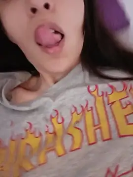 keyjordanTLG online show from April 21, 12:22 pm