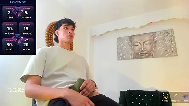 Snapshot of branmonter_xxx_big chatting on February 13, 1:23 am branmonter xxx big online show from February 13, 1:23 am