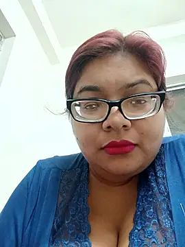 Elie Hallway online show from January 31, 7:11 pm