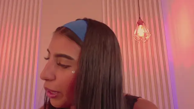 Snapshot of victoria_figueroa chatting on July 2, 7:53 pm victoria figueroa online show from July 2, 7:53 pm