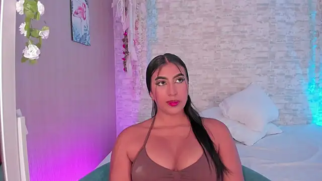 Snapshot of victoria_figueroa chatting on July 12, 7:38 pm victoria figueroa online show from July 12, 7:38 pm