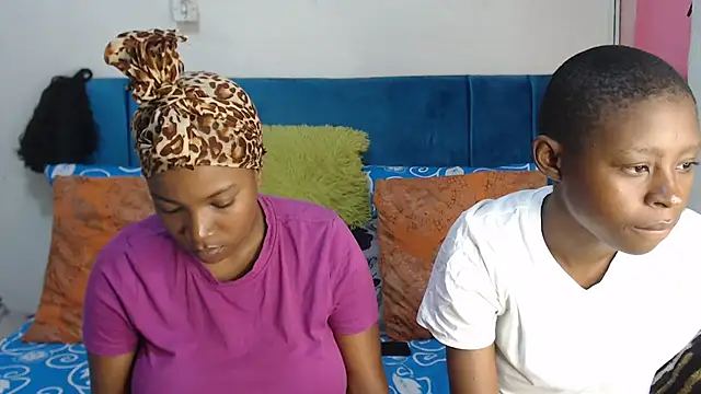 CuteBeibFace online show from March 18, 5:16 pm