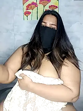 Cute G online show from April 21, 7:06 pm