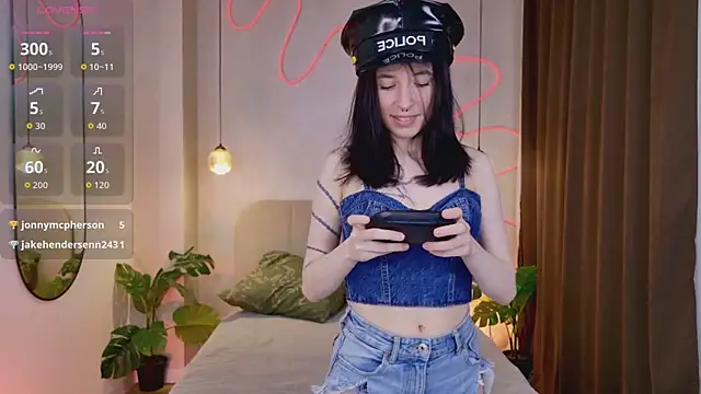 DearKate  online show from April 12, 9:42 pm