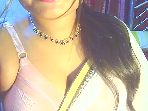 Nusrat Faria online show from April 26, 7:33 pm