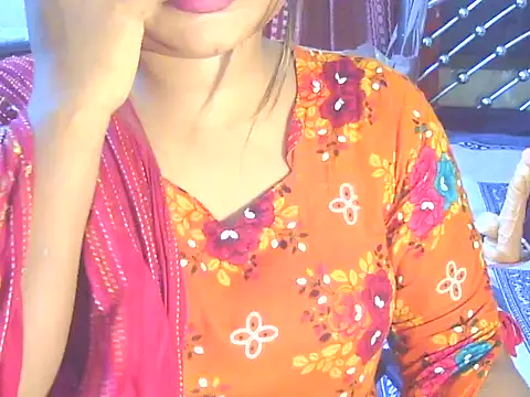 Snapshot of Nusrat_Faria chatting on May 21, 8:16 pm Nusrat Faria online show from May 21, 8:16 pm
