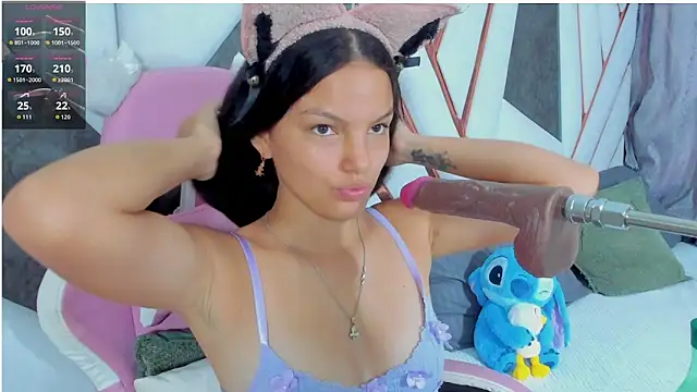 Snapshot of isa_kolins chatting on May 14, 12:34 pm isa kolins online show from May 14, 12:34 pm
