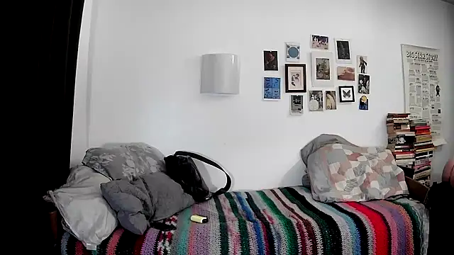 lucielark online show from March 12, 2:12 pm