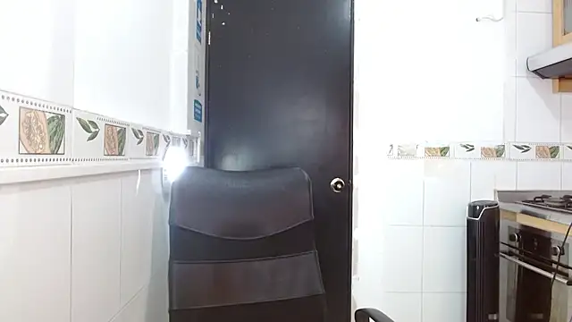 milady mc online show from March 12, 6:58 pm