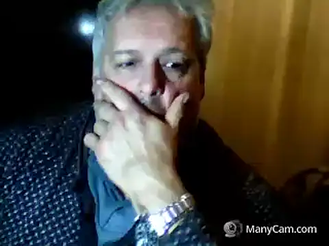 swichcassanesi online show from February 4, 9:20 pm