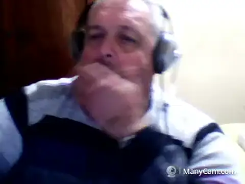 swichcassanesi online show from April 18, 8:09 pm