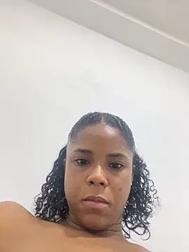 Snapshot of LIA_PARKERR chatting on April 25, 4:04 am LIA PARKERR online show from April 25, 4:04 am