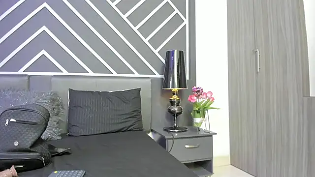 Jessica Boyer online show from April 24, 10:12 pm