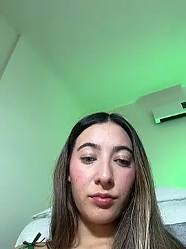 kloe  t18 online show from March 20, 5:40 pm