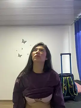 Tammy8 online show from April 24, 2:30 pm