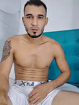 junior men22 online show from February 28, 2:18 pm