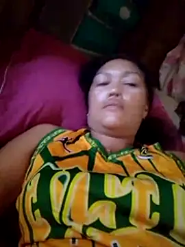 sexymom siovie online show from May 5, 7:05 am