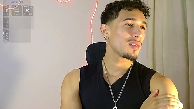 rafael stone11 online show from February 14, 2:19 am