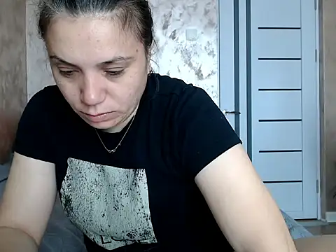 Snapshot of LorraGrey chatting on April 29, 6:06 am LorraGrey online show from April 29, 6:06 am