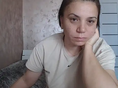 Snapshot of LorraGrey chatting on May 13, 1:41 pm LorraGrey online show from May 13, 1:41 pm