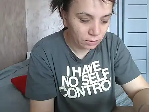 Snapshot of LorraGrey chatting on May 15, 5:47 am LorraGrey online show from May 15, 5:47 am