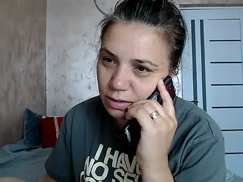 Snapshot of LorraGrey chatting on May 26, 6:09 am LorraGrey online show from May 26, 6:09 am