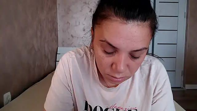 Snapshot of LorraGrey chatting on July 14, 3:33 am LorraGrey online show from July 14, 3:33 am