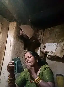 Gudid209896 online show from April 6, 6:31 pm