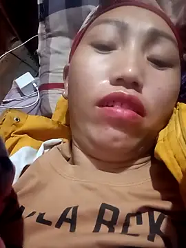 hot-luna- online show from February 10, 10:03 pm