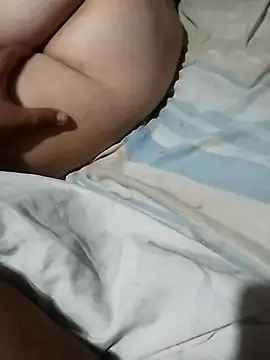 Snapshot of Cieloook chatting on February 19, 2:18 am Cieloook online show from February 19, 2:18 am