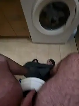 Heyyo3 online show from February 8, 9:34 am