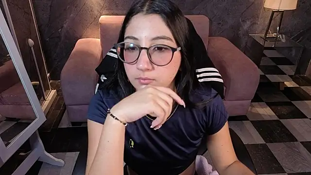 Sophie jones b online show from June 10, 12:48 pm