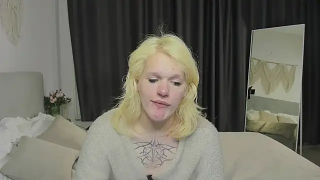 Lollita Morgan online show from April 19, 5:51 am