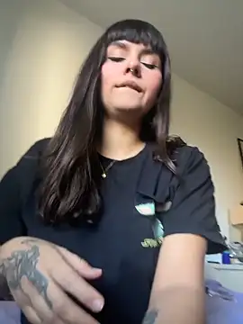 lovelyjinny online show from March 3, 10:32 am