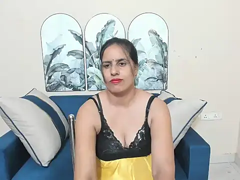 sara conorr online show from June 4, 9:48 am