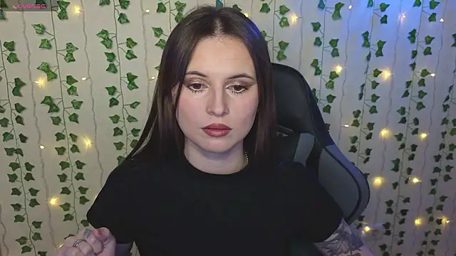 AliceIMonta online show from February 14, 3:53 pm