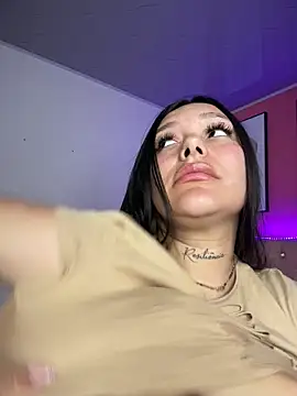 Miia  Taylor online show from March 24, 2:27 am