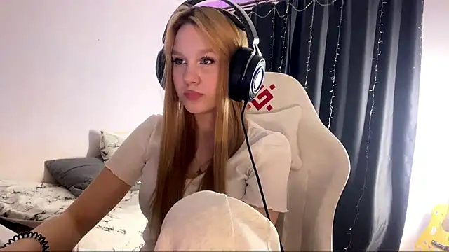 axin burnell online show from March 24, 5:29 pm