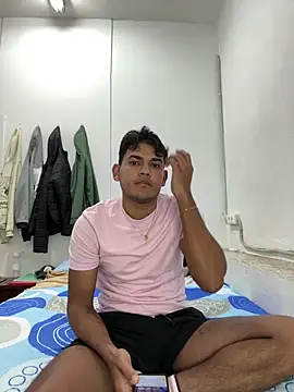 DavShi online show from February 13, 5:20 pm