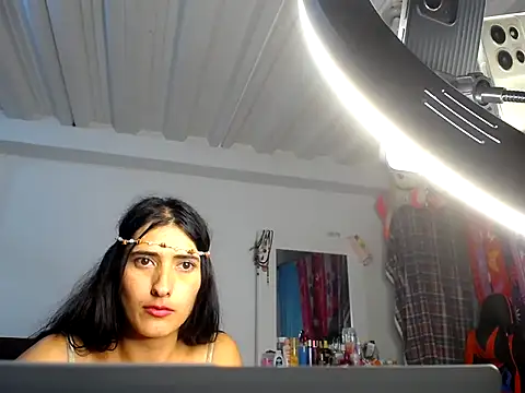 Snapshot of natys123 chatting on May 19, 6:31 am natys123 online show from May 19, 6:31 am