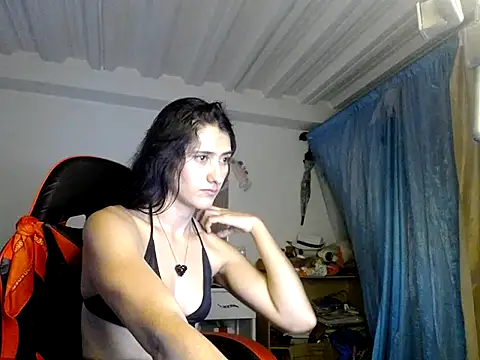 Snapshot of natys123 chatting on June 4, 11:44 pm natys123 online show from June 4, 11:44 pm